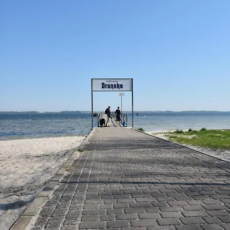 アパート Luxurious With Garden Wiek auf Rügen